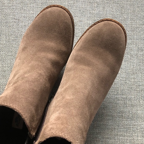 Aqua College Lori Waterproof Booties Dark Taupe Suede Size 6M - Picture 4 of 13